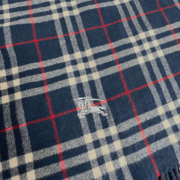 Burberry Nova Check Cashmere Scarf Navy Stole Muffler - Picture 3 of 8